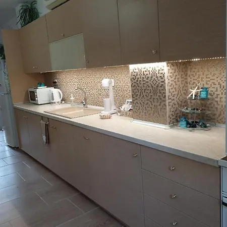 Seashell Apartment